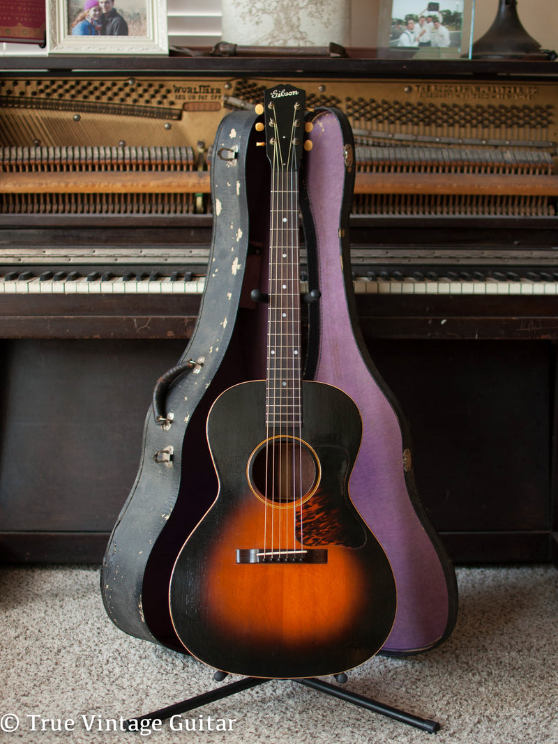 vintage 1935 Gibson L-00 acoustic guitar