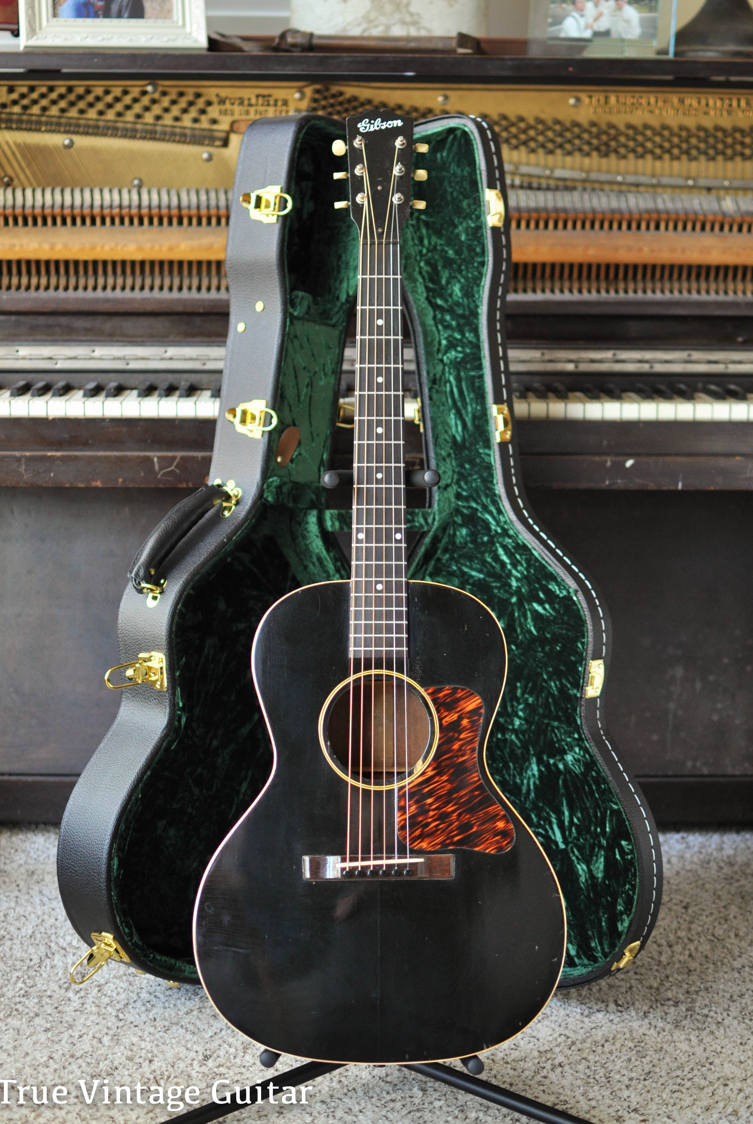 Vintage 1936 Gibson L-00 Black acoustic guitar