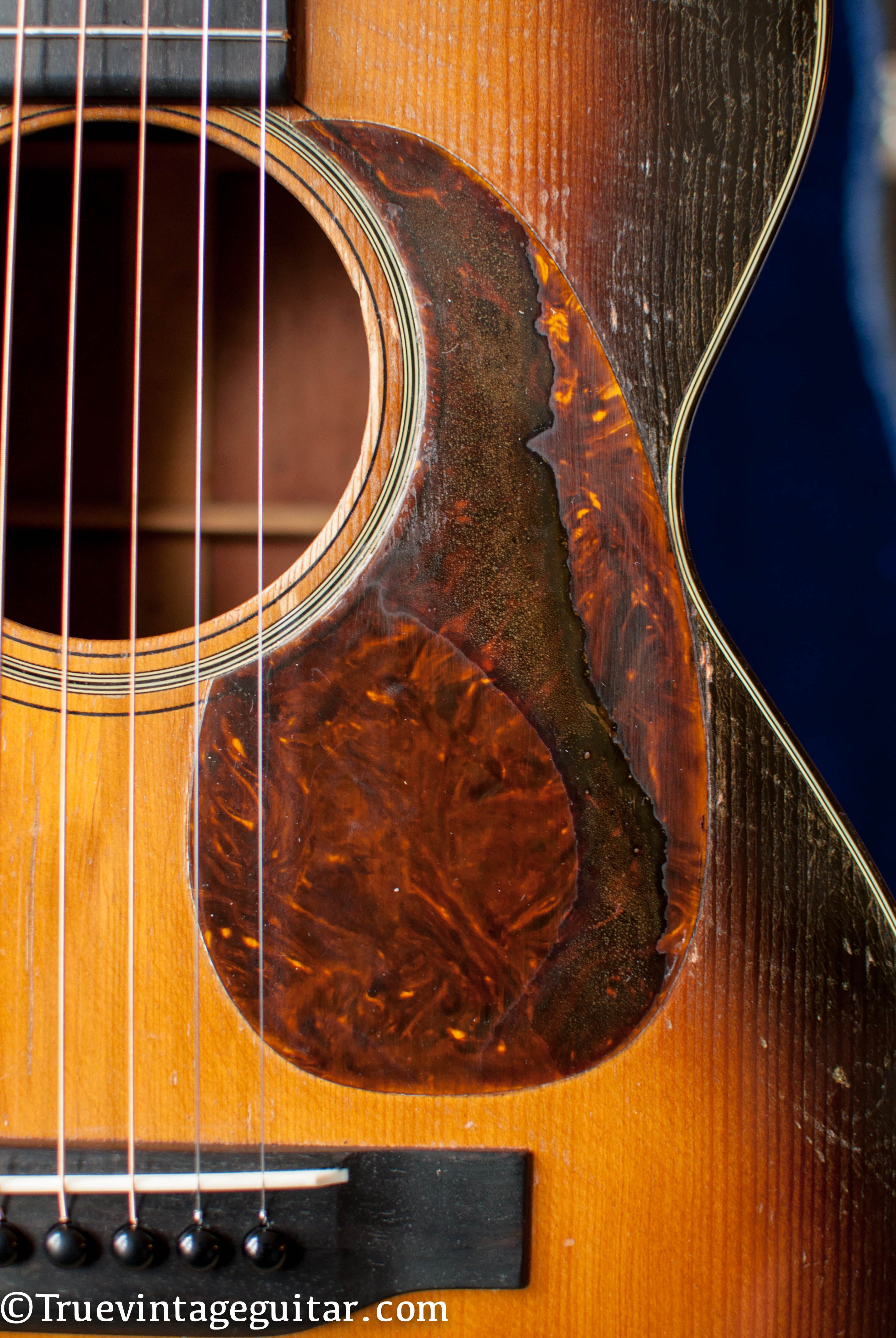 1937 Martin 0-18 shadetop vintage guitar