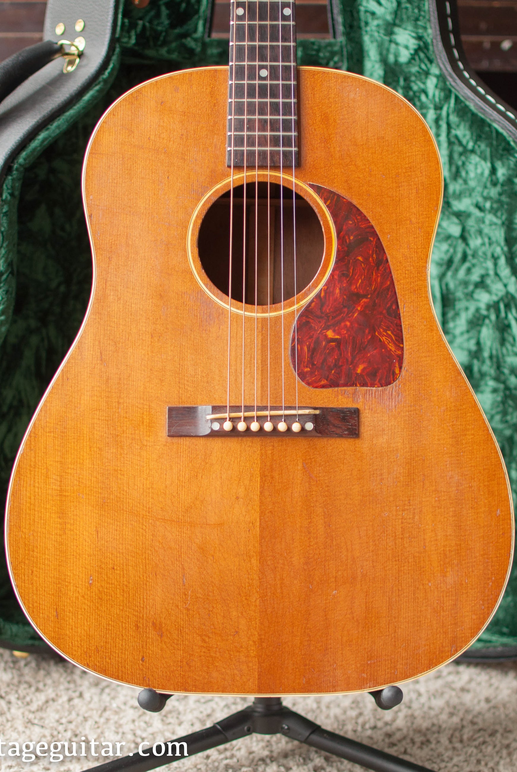 Vintage 1948 Gibson J-50 acoustic guitar