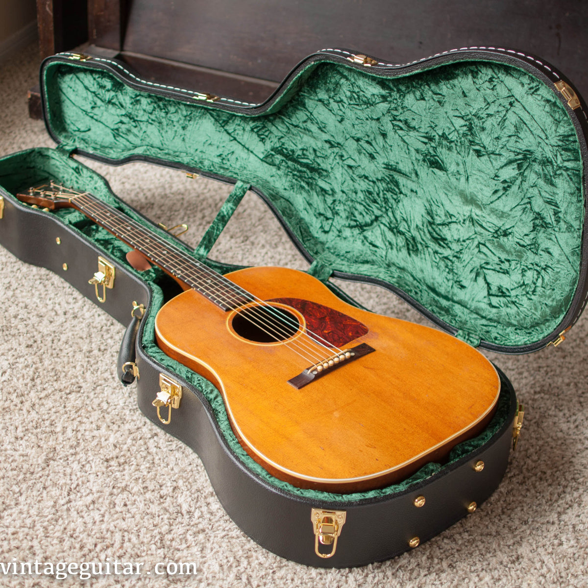 The BEST case for vintage Gibson J-45, Southern Jumbo, J-50, and 