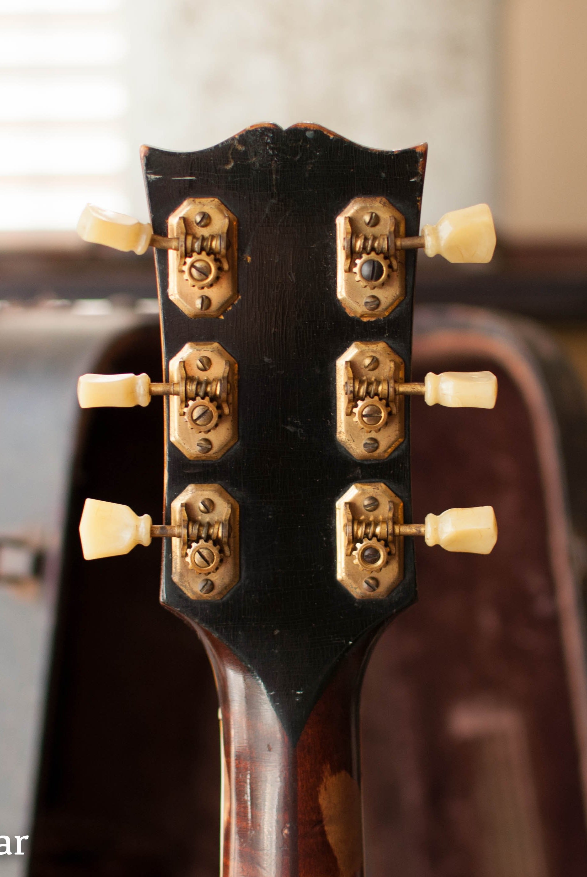 Vintage Gibson Nut Width and Neck Profiles