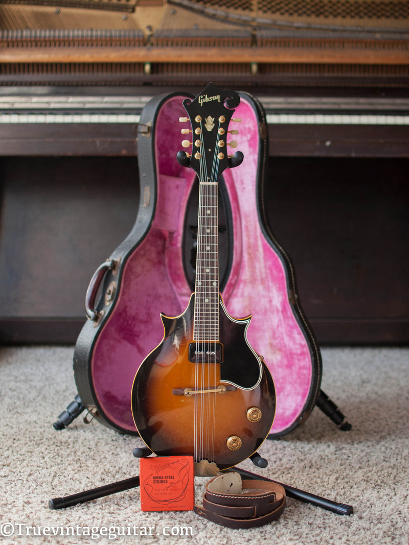 Vintage Gibson electric mandolin, EM-200, 1950s 1956