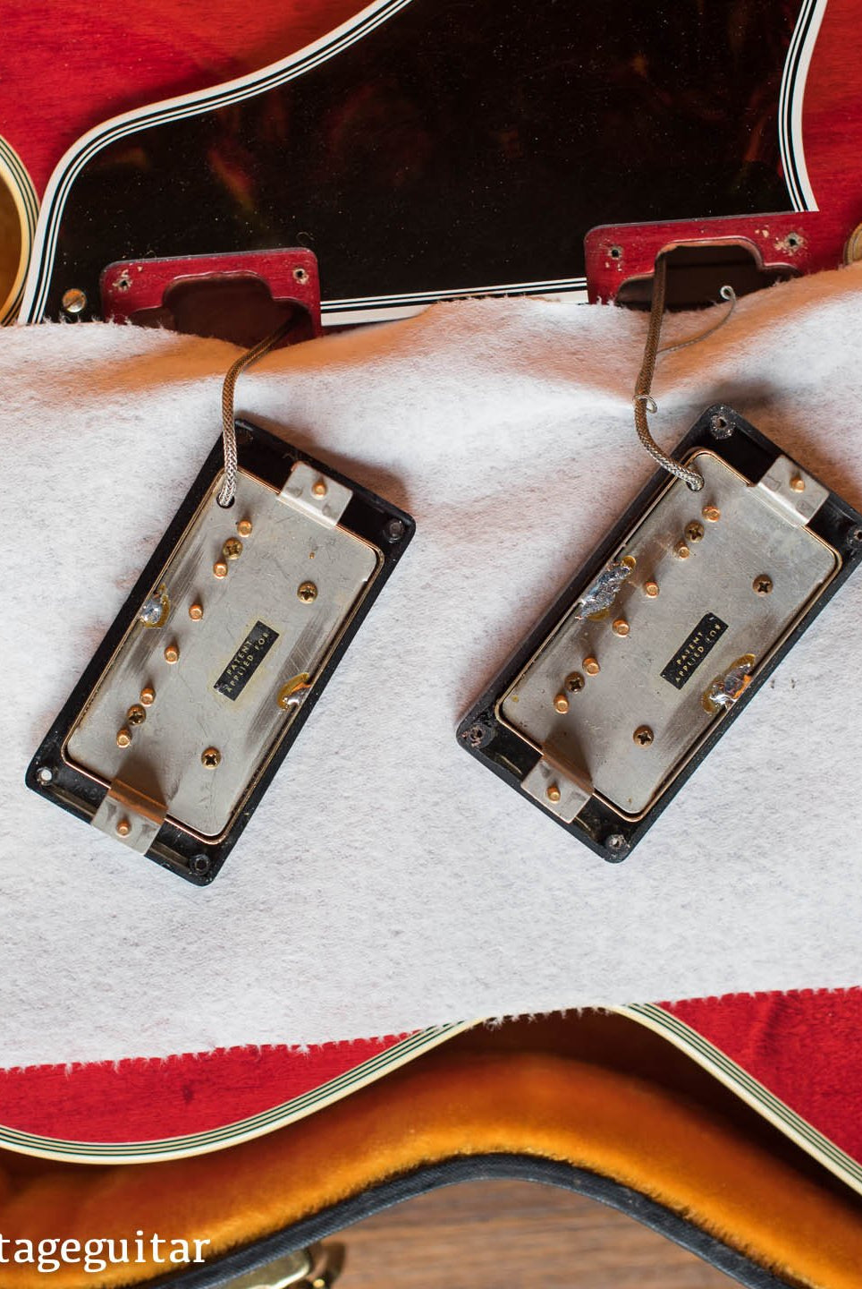 Top Vintage Guitar Buyer
