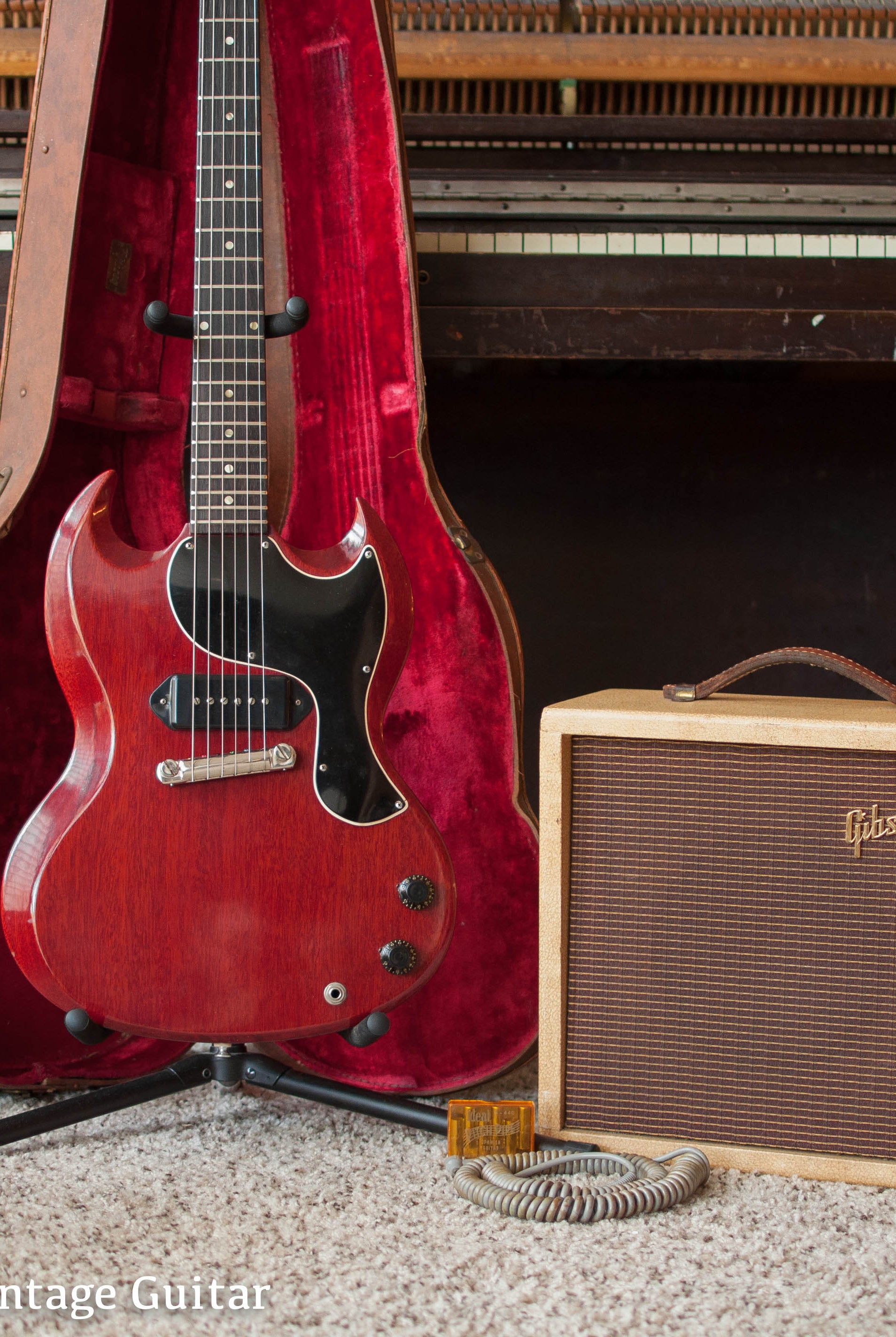 Vintage 1961 Gibson Les Paul Junior electric guitar