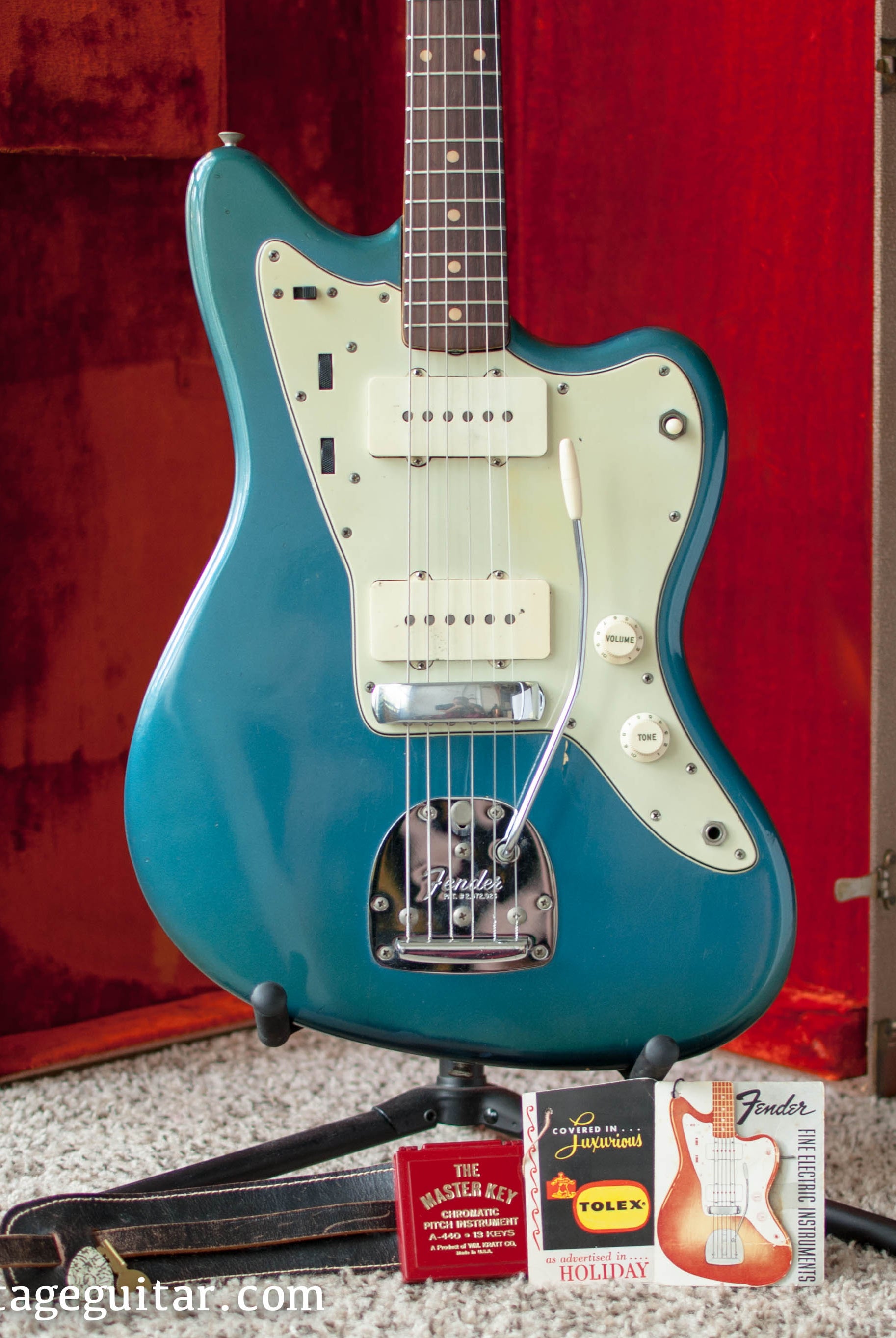 1962 Fender Jazzmaster electric guitar Lake Placid Blue
