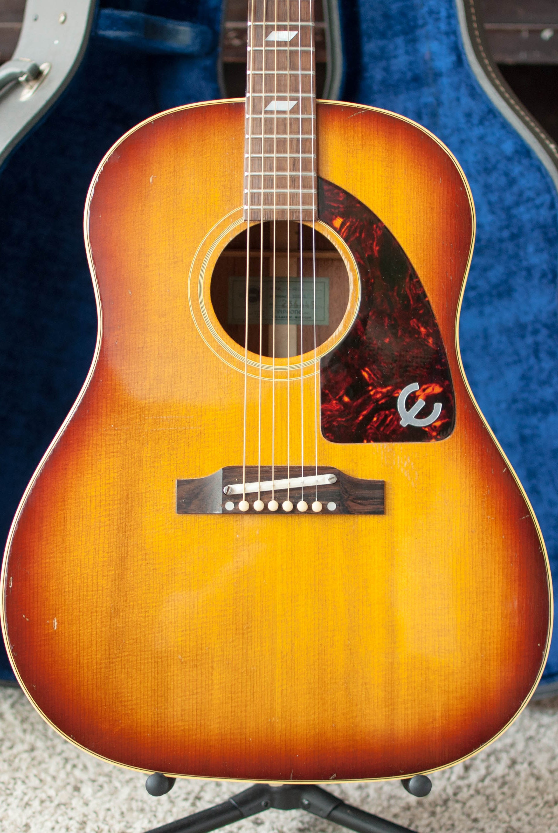 Vintage 1964 Epiphone FT-79 Texan Sunburst acoustic guitar