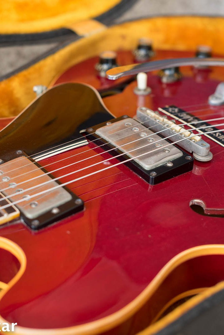 Vintage 1964 Gibson ES-335 guitar, Bigbsy, CUSTOM MADE plaque