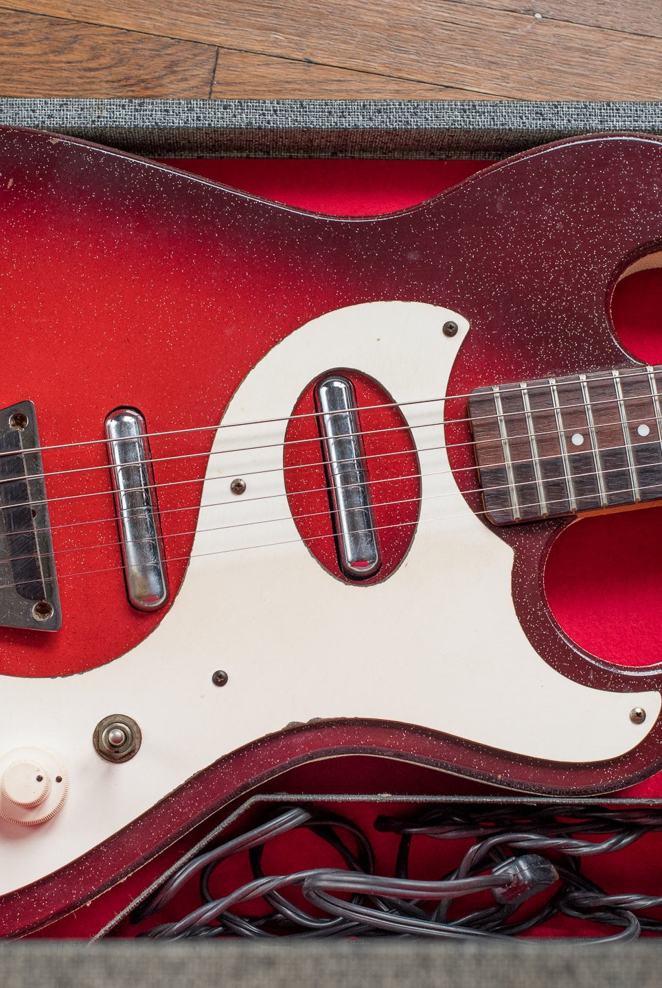 1965 Silvertone 1457