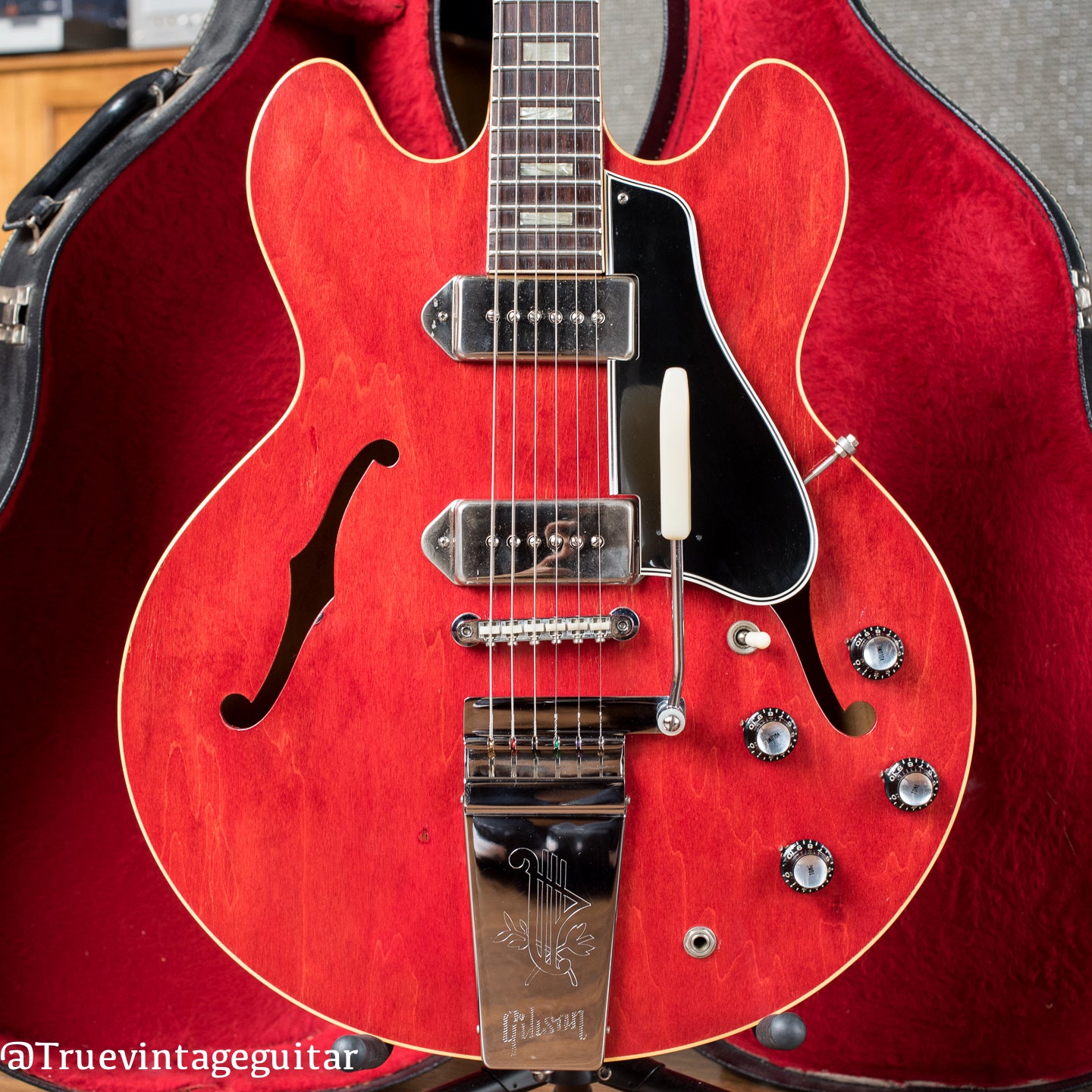 Vintage 1965 Gibson ES-330 guitar