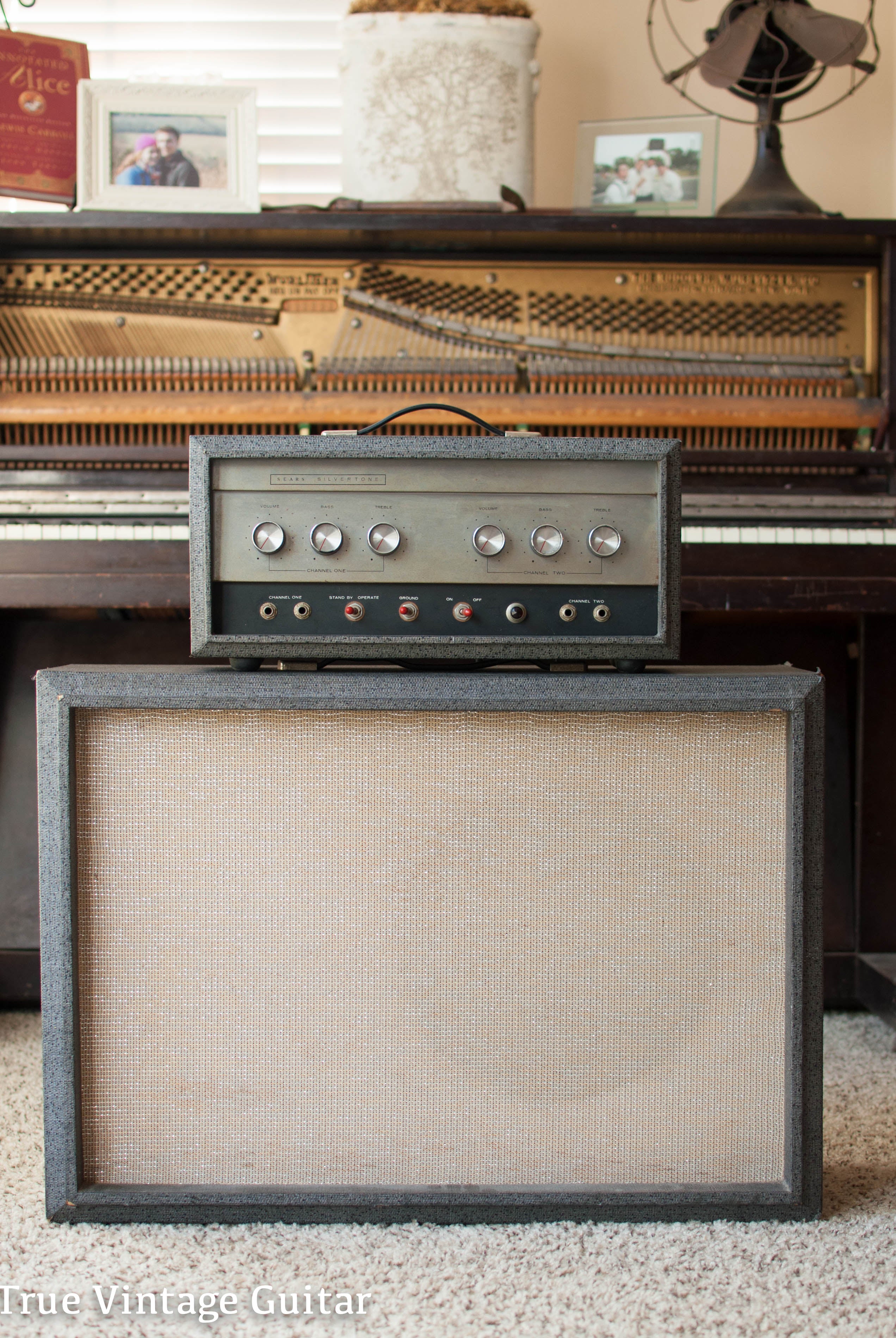 Vintage 1966 Sears Silvertone 1483 guitar amplifier