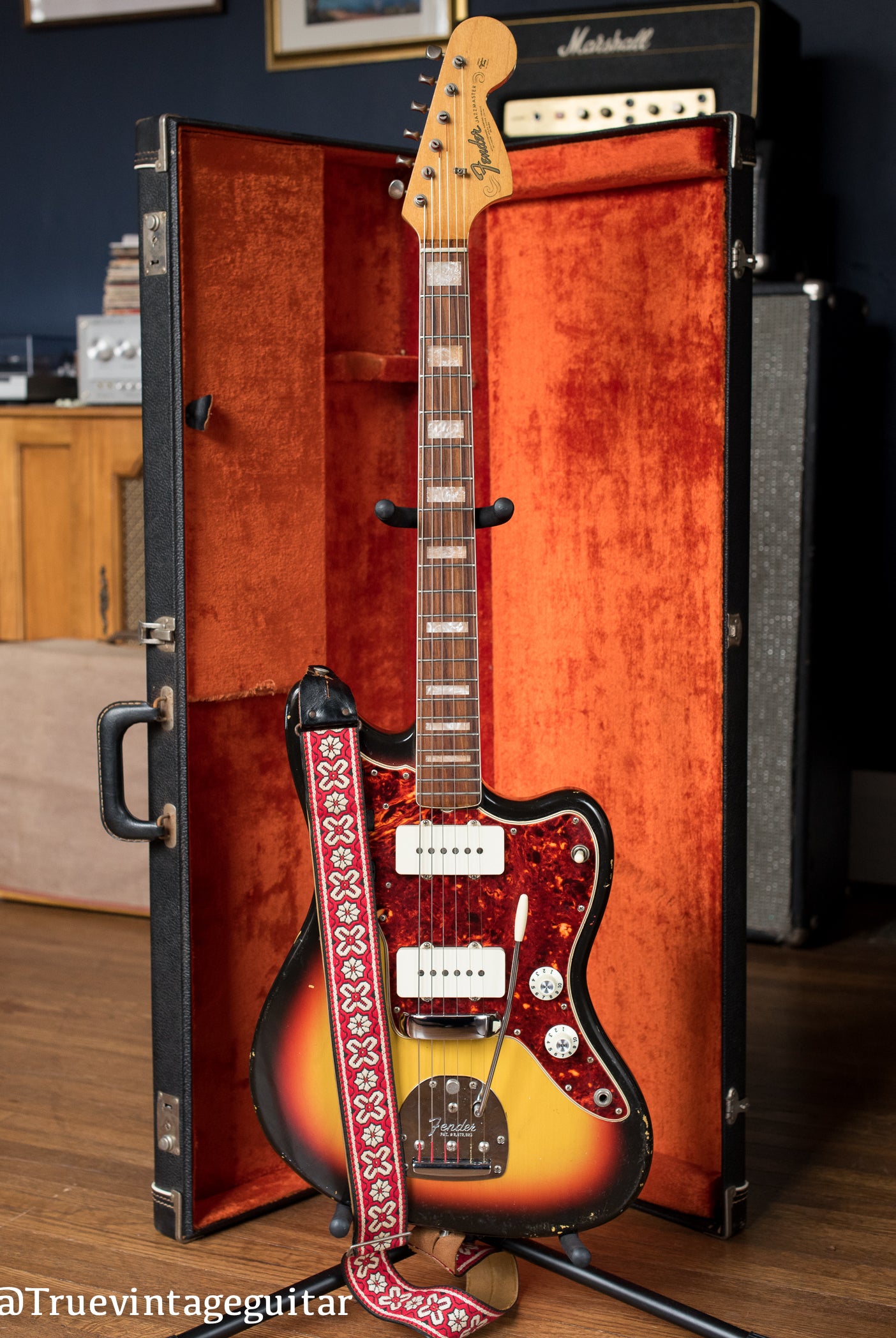 Vintage 1966 Fender Jazzmaster guitar