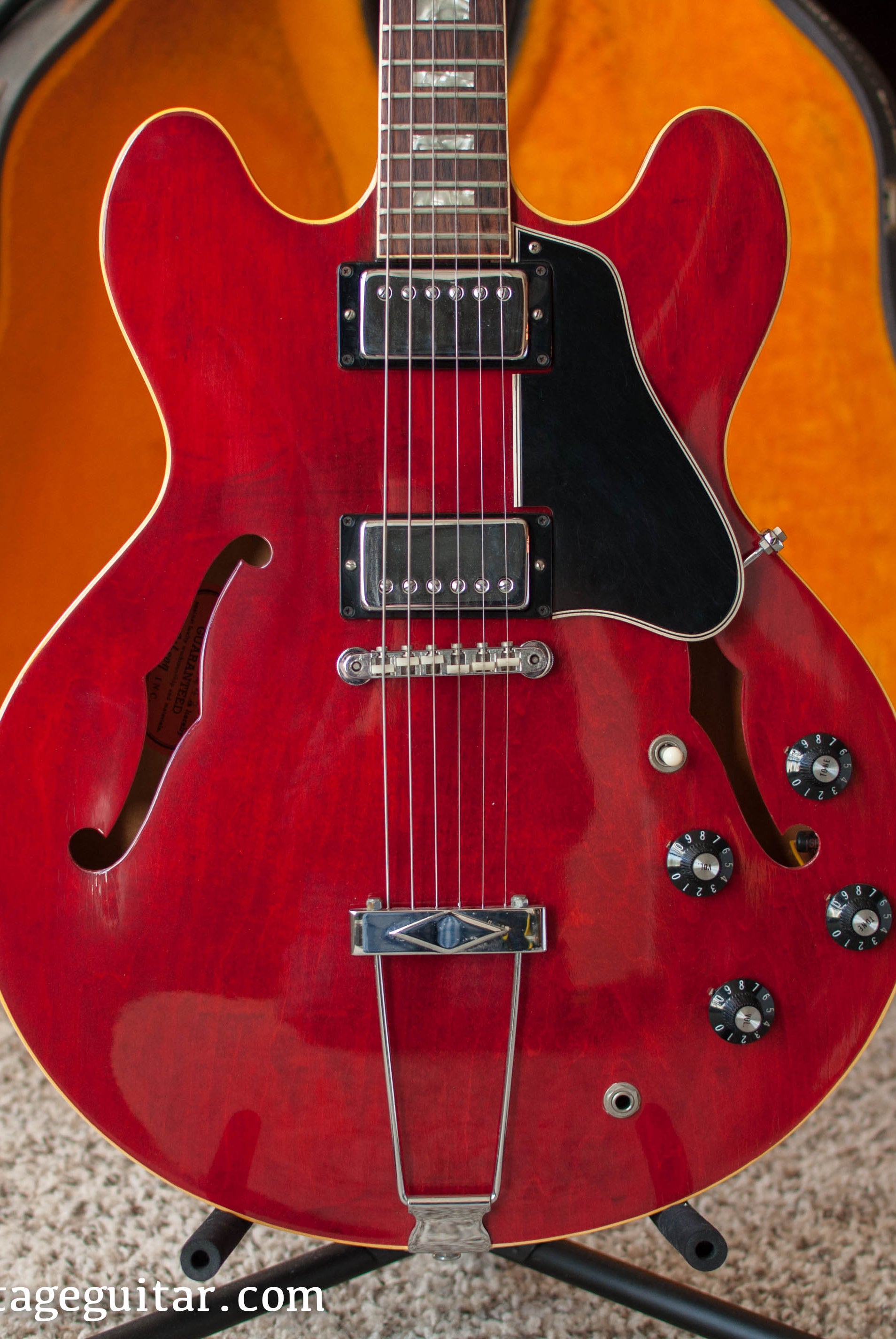 Vintage 1967 Gibson ES-335 Cherry red electric guitar