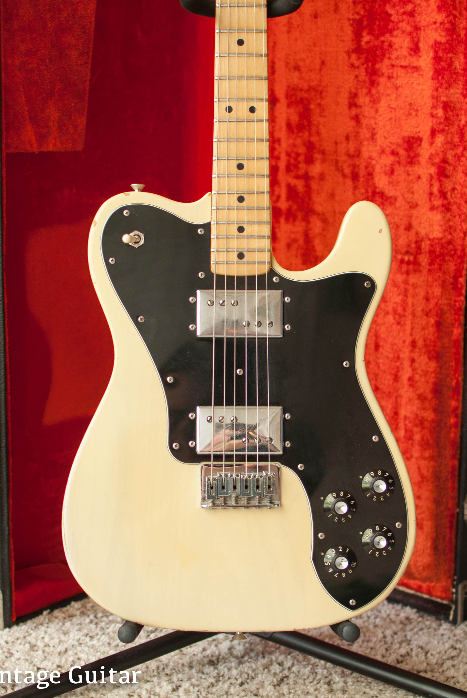 Vintage 1974 Fender Telecaster Deluxe Blond guitar