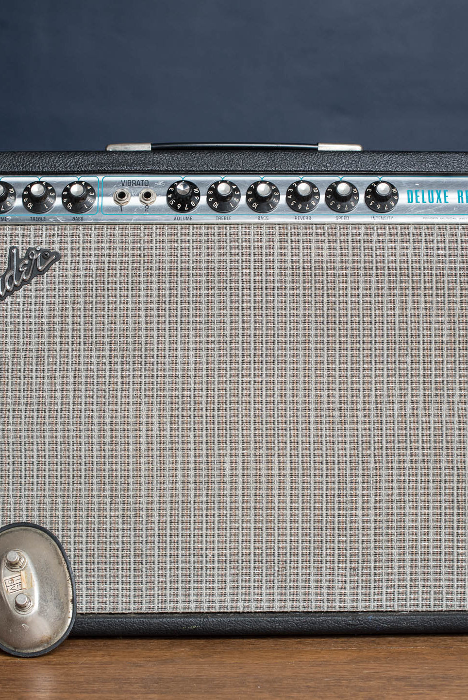 Vintage 1977 Fender Deluxe Reverb guitar amp