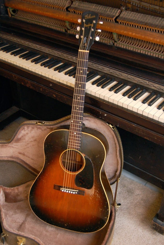 1944 Gibson J-45 "Only a Gibson is good enough"