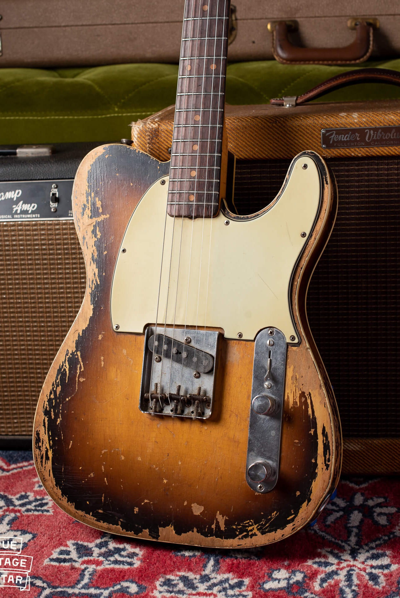 1960 Fender Esquire Custom guitar with Sunburst finish, double edge binding, and one pickup.