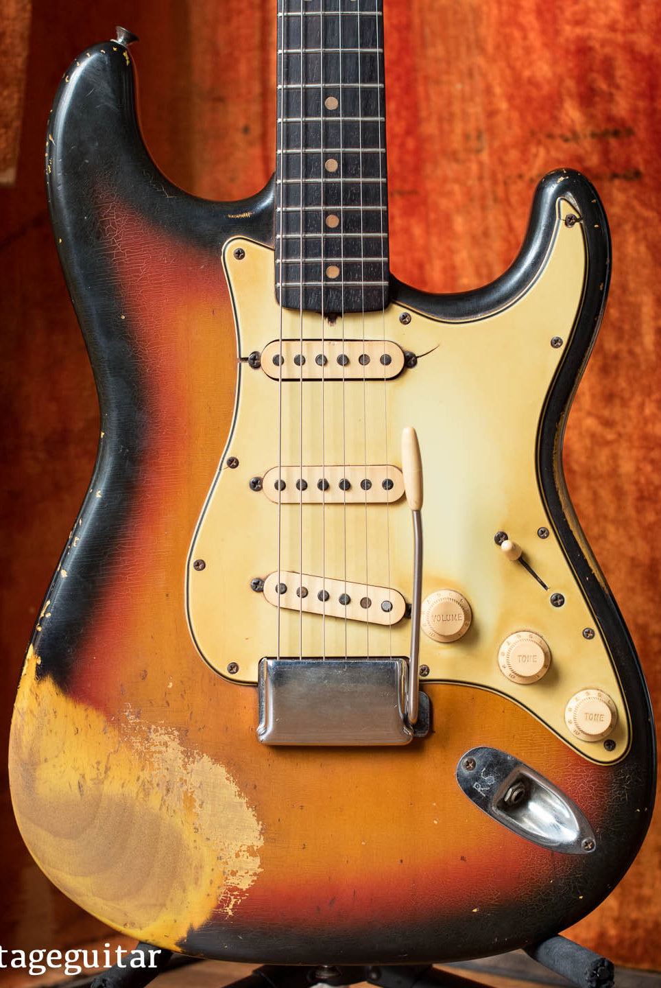 Fender Stratocaster 1964 price in 1964, identification, and features