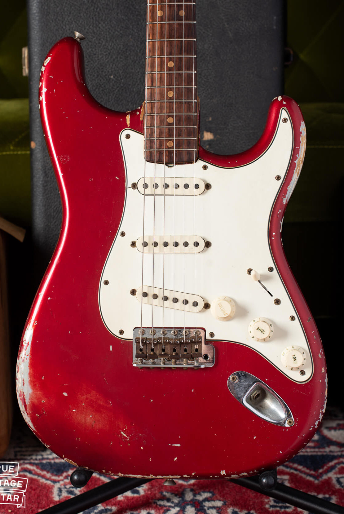Fender Stratocaster 1964 Candy Apple Red, how to date, Stratocaster values