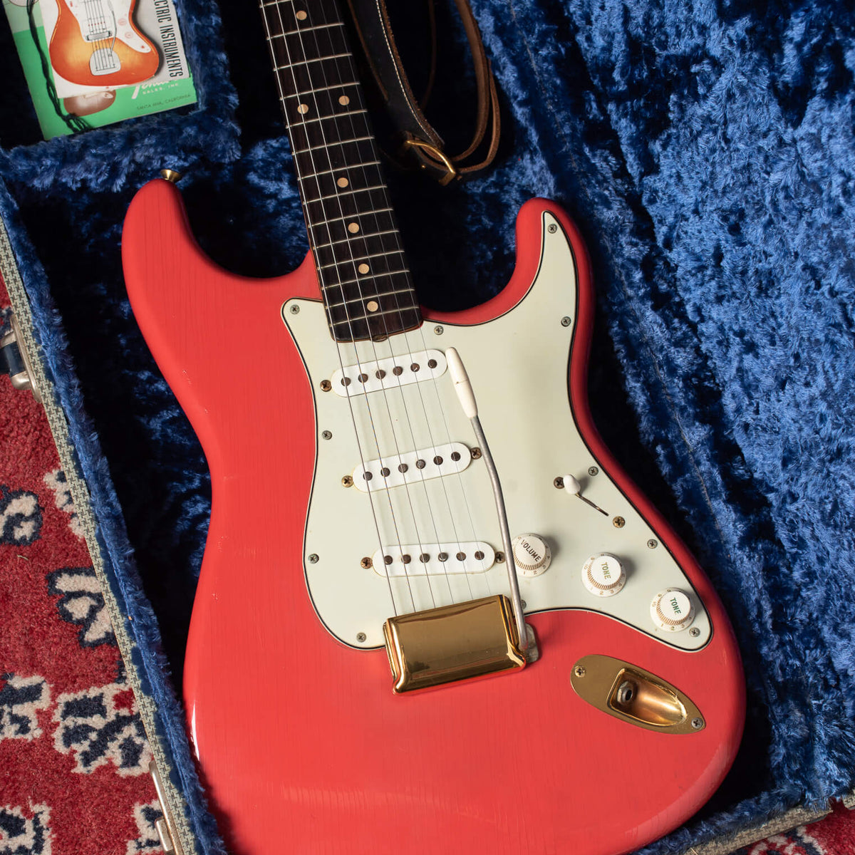 Vintage Fender Stratocaster Value: Guide to Appraisal & Pricing 