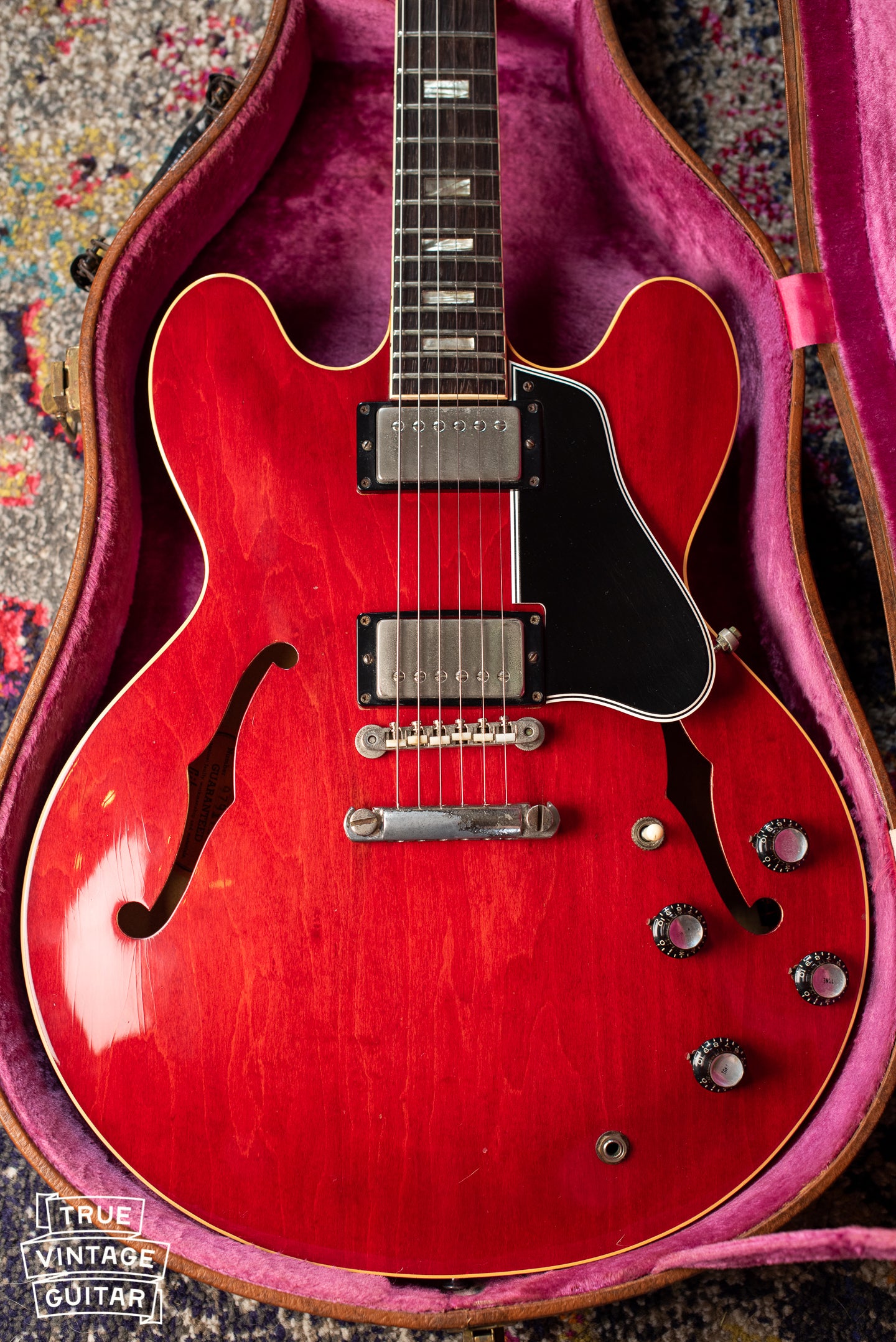 ES-335 レッド Gibson ES-335 1963 Red – True Vintage Guitar