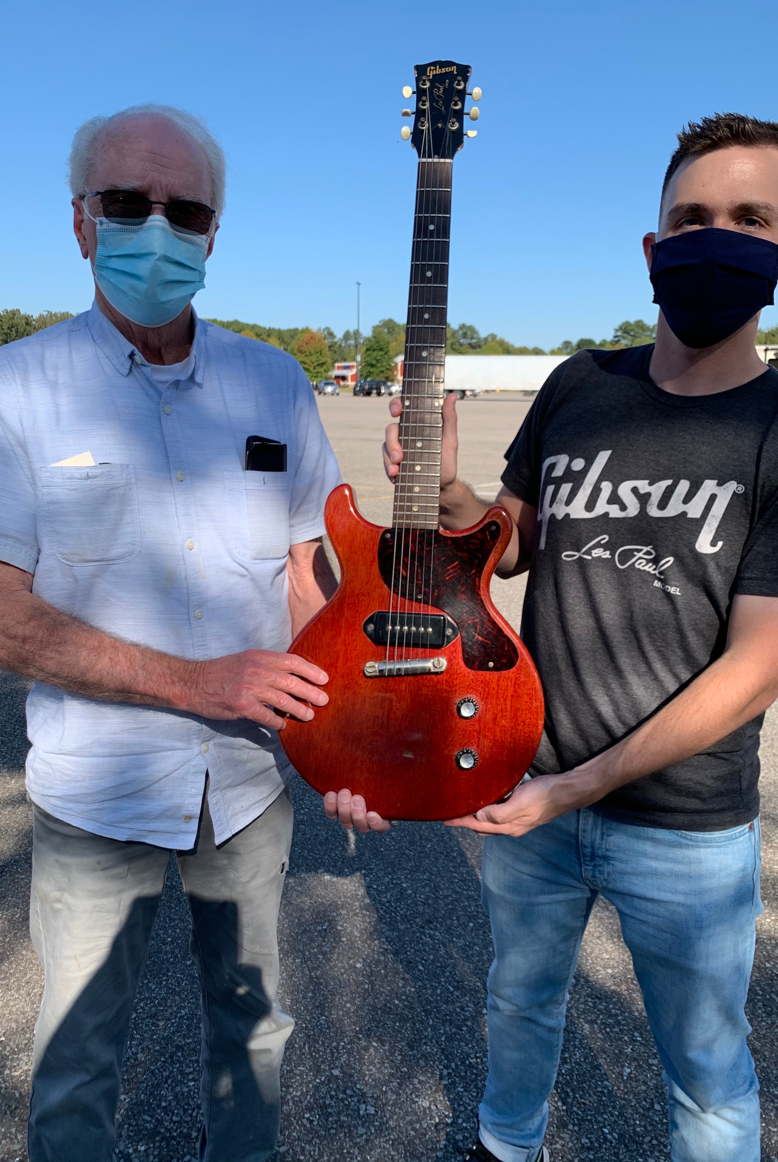 Gibson guitar buyer, 1961 Gibson Les Paul Junior