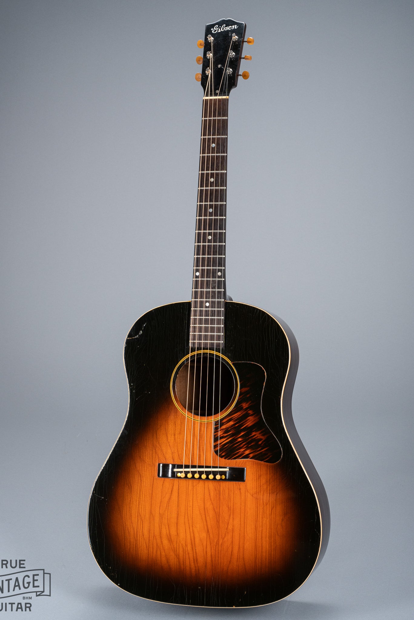 1939 Gibson J35 Sunburst Front