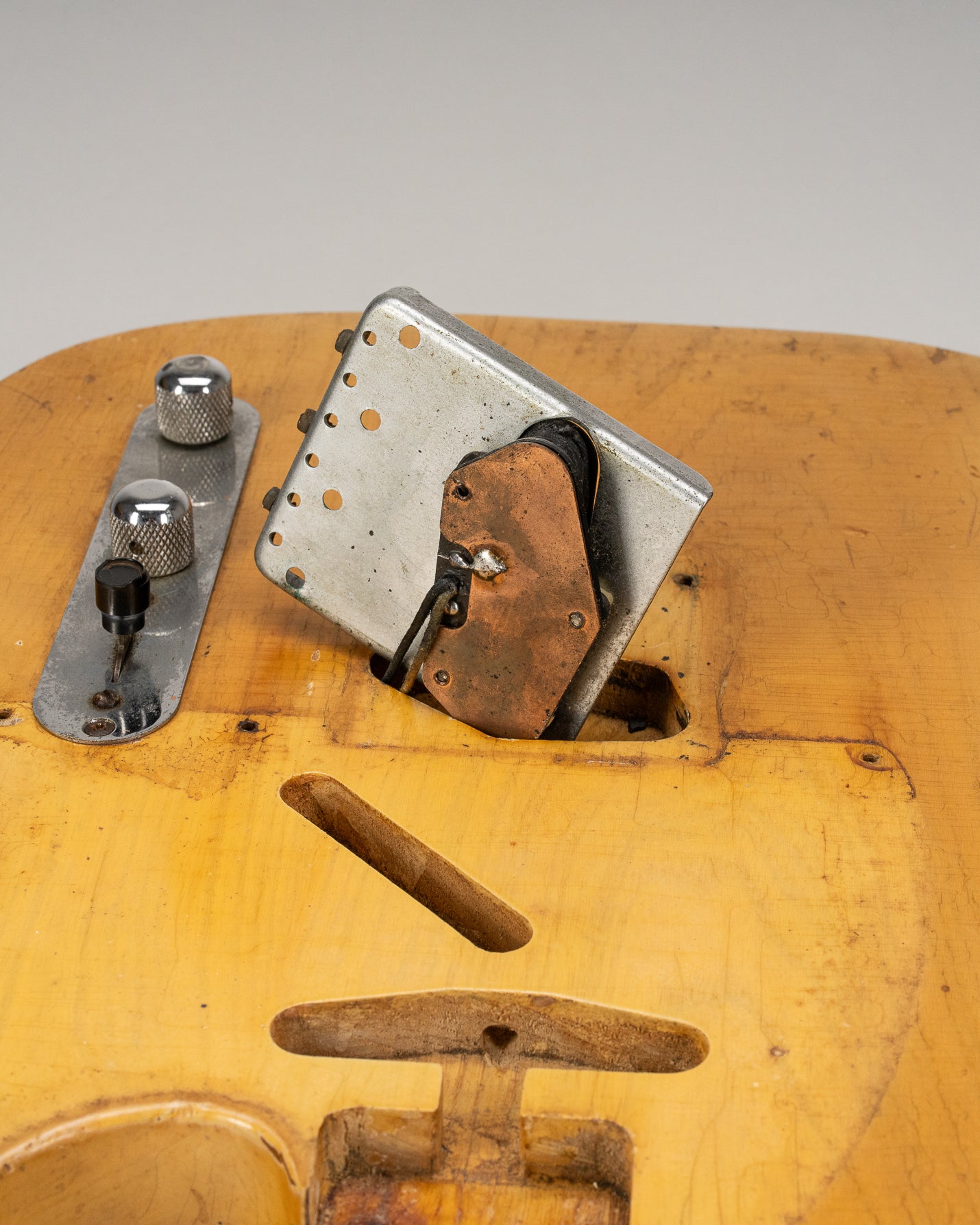 Copper pickup baseplate