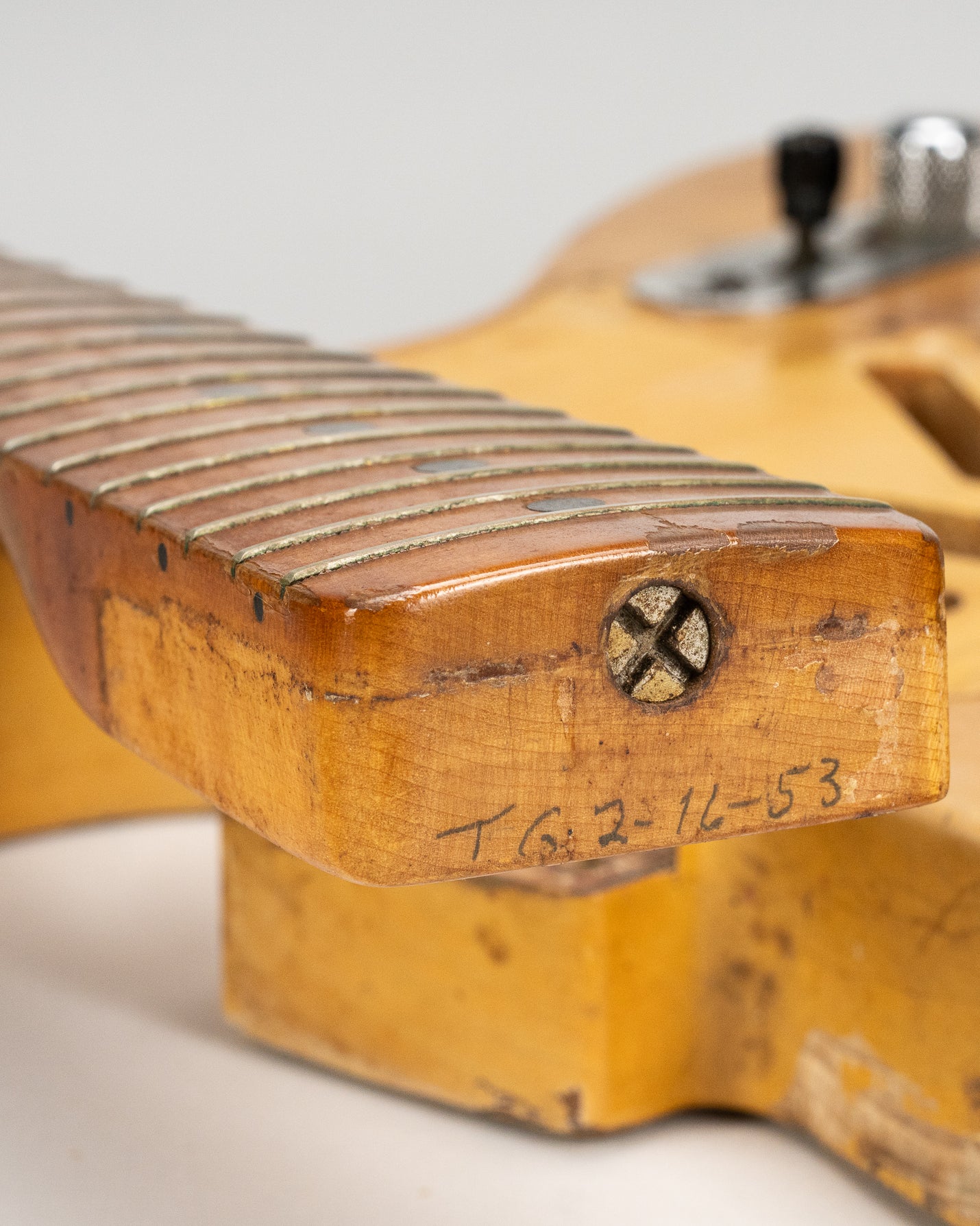 neck heel with tadeo gomez signature