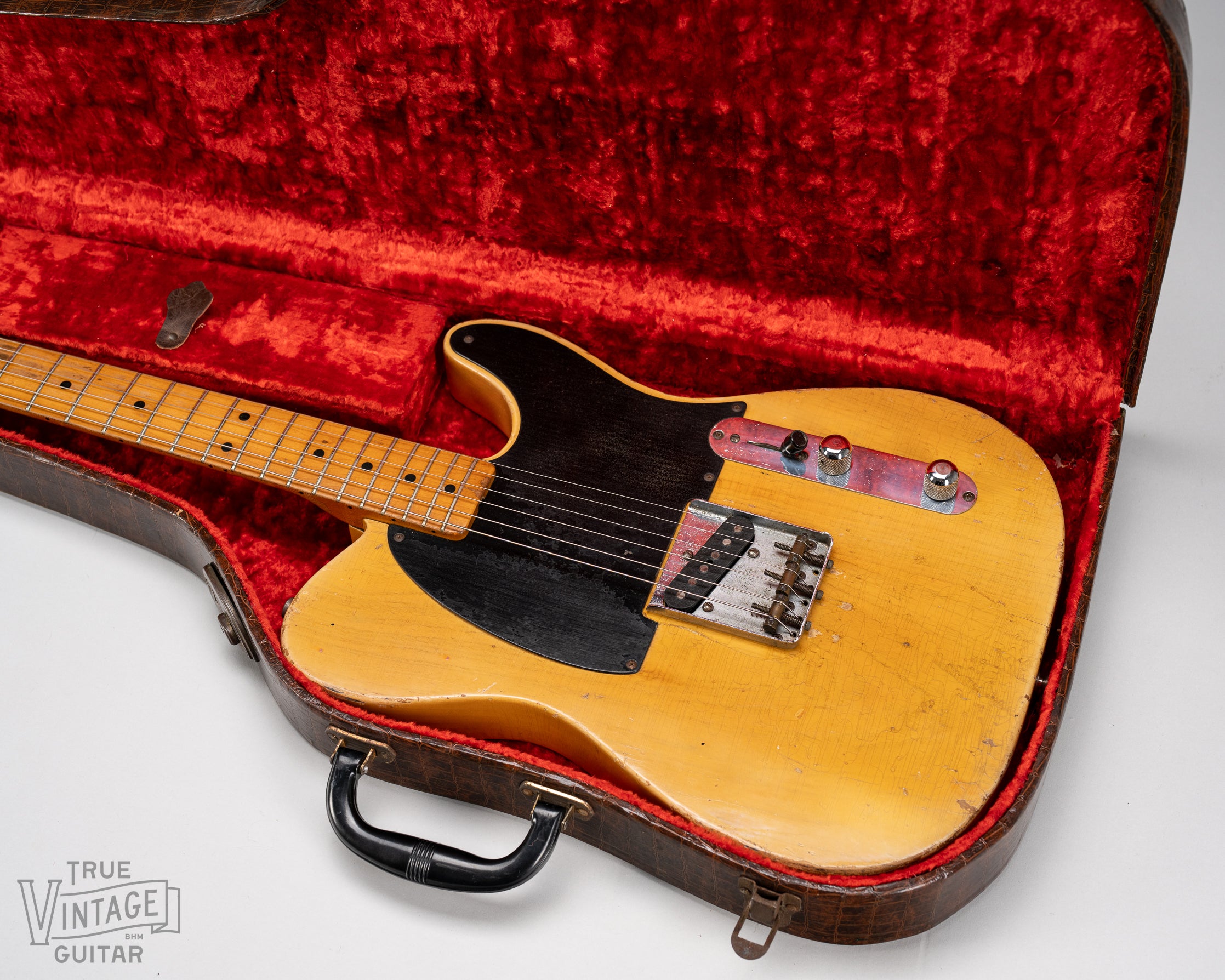 guitar in tosch case