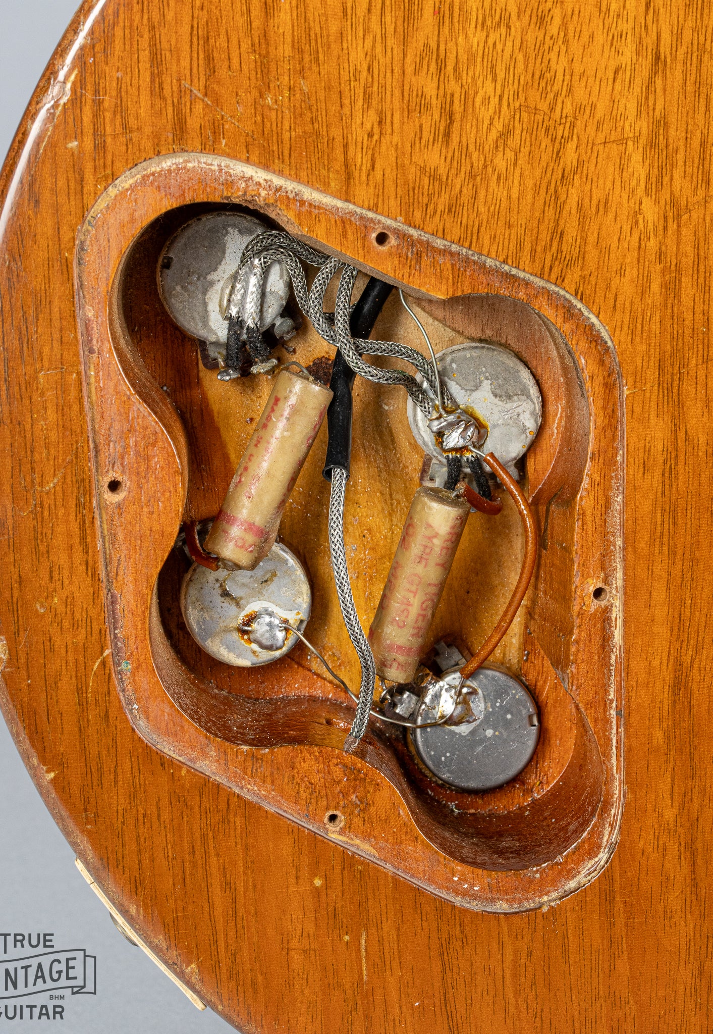 1954 Gibson Les Paul Standard Goldtop Interior control cavity wiring pots
