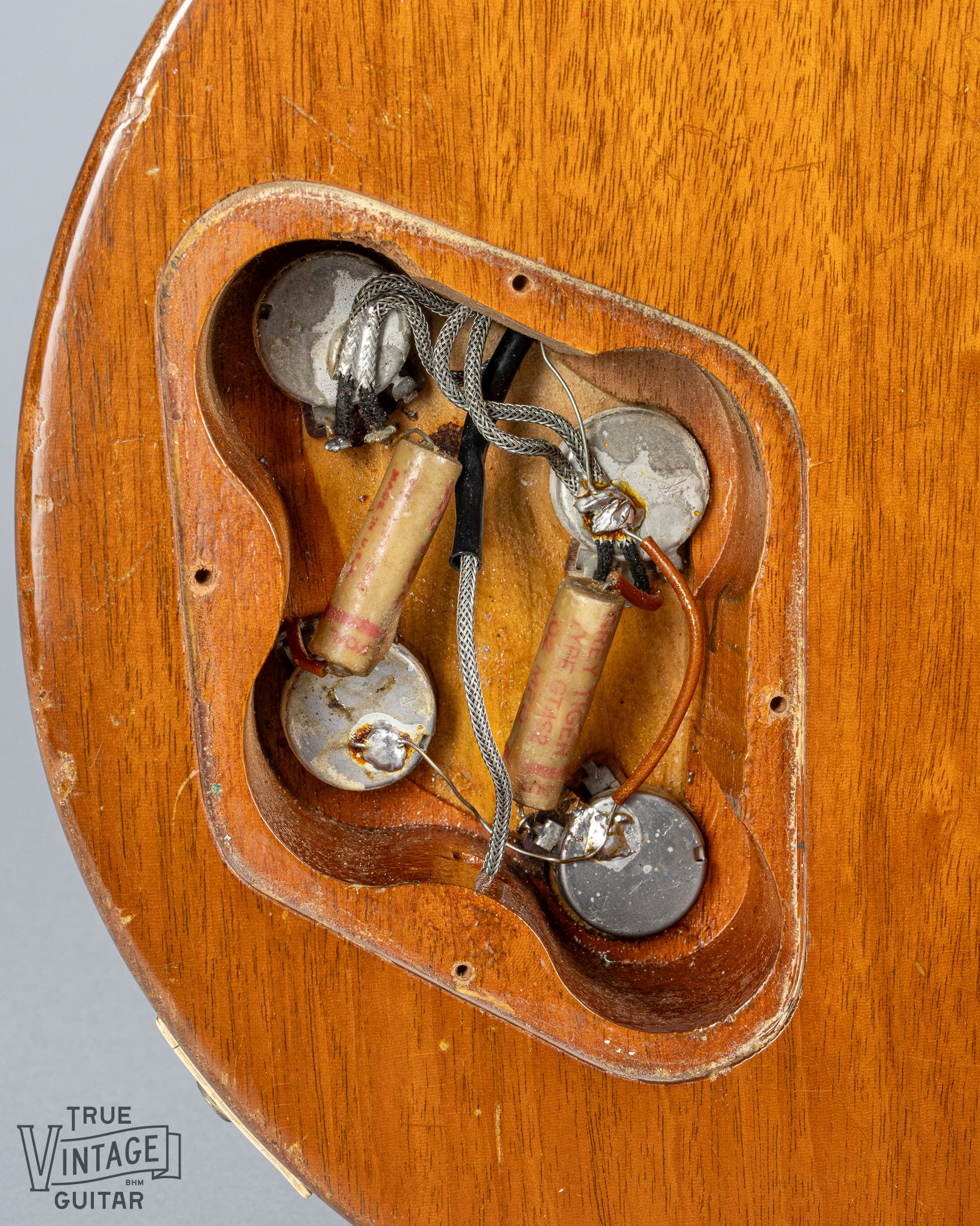 1954 Gibson Les Paul Standard Goldtop Interior control cavity wiring pots