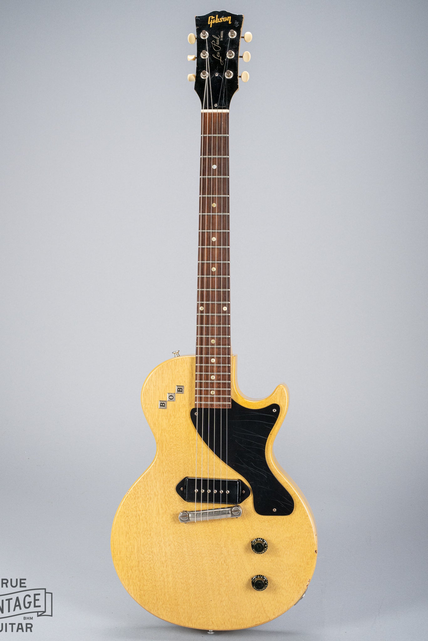 Front of 1956 Gibson Les Paul TV Model guitar p90 headstock fretboard logo