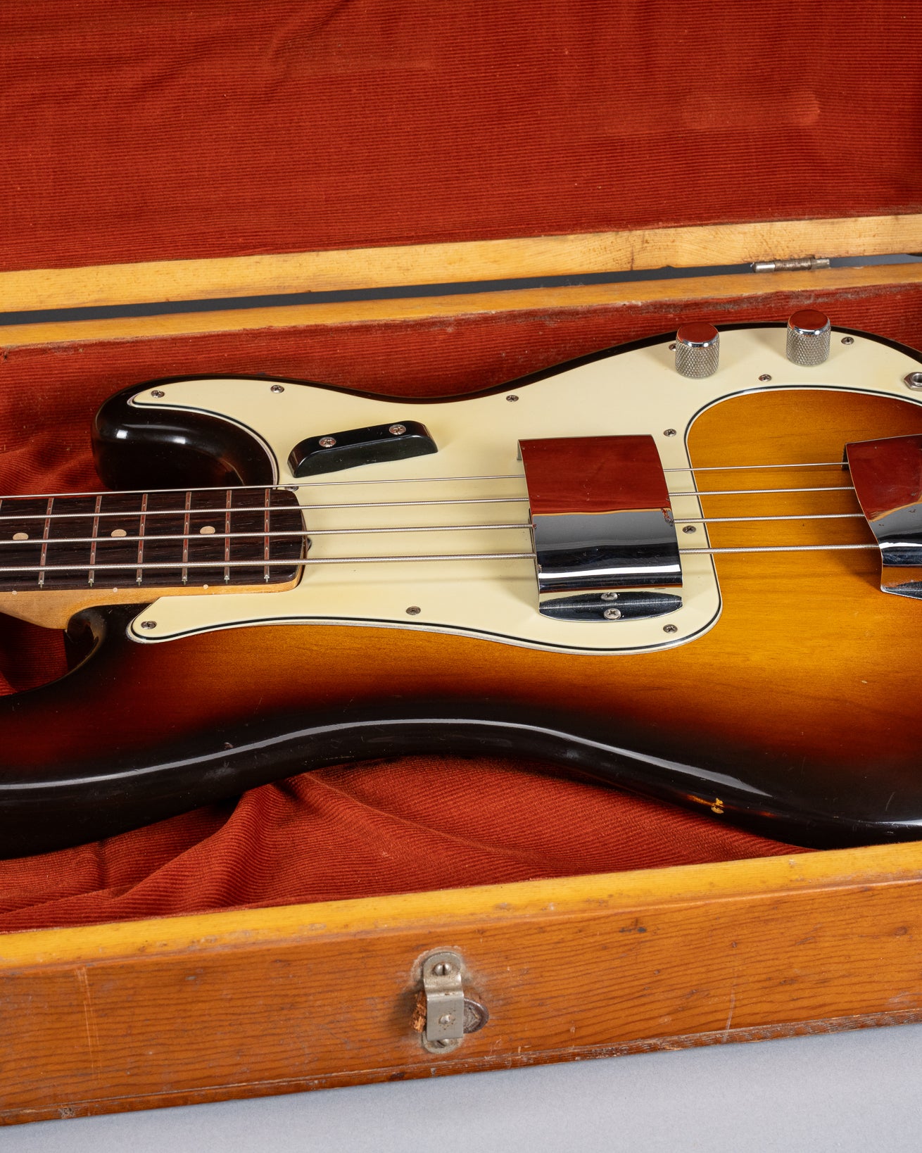 front of 1959 Fender Precision Bass P Bass Sunburst body in custom case Three Layer Nitrate Mint Pick Guard