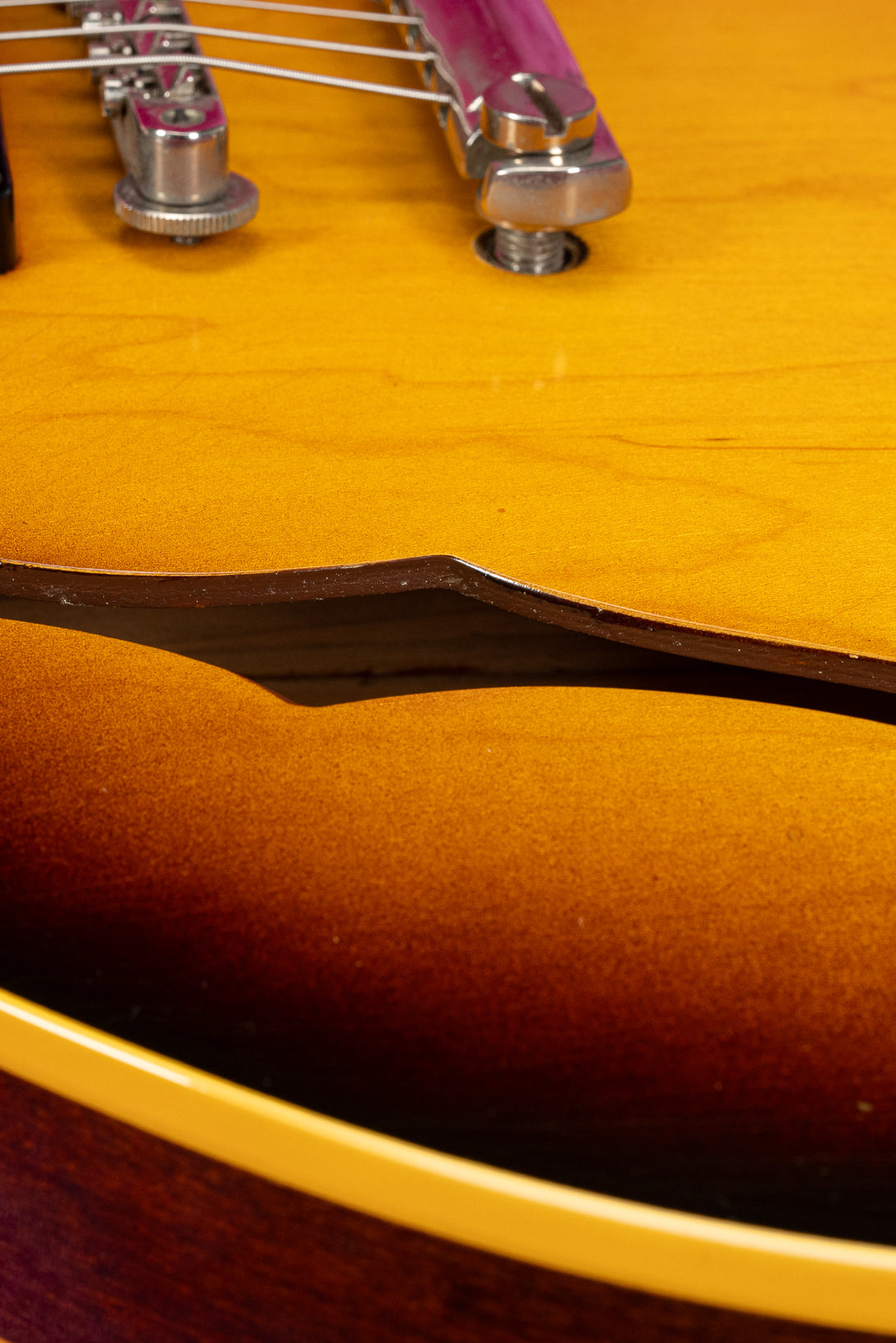 Three layer thing top of 1959 Gibson ES-335