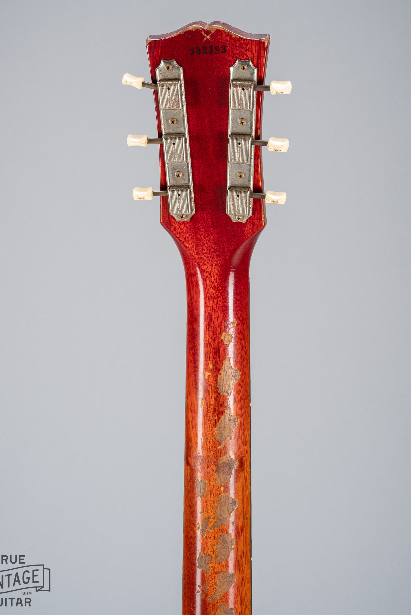 back of 1959 Gibson Les Paul Junior cherry guitar tuning machines tuner buttons serial number neck and headstock