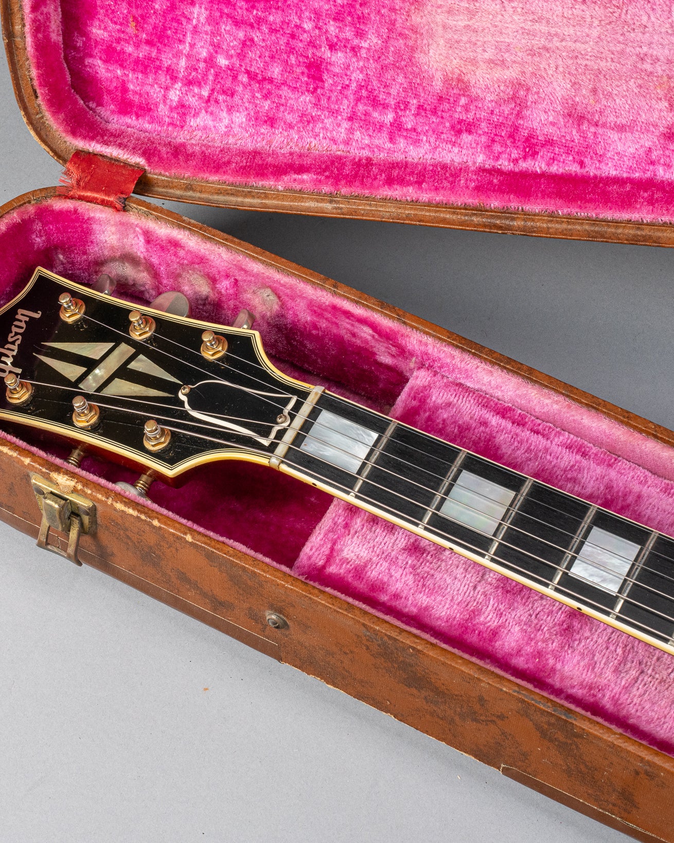 1959 Gibson ES-355 T Mono Cherry Watermelon red guitar headstock and neck in original case