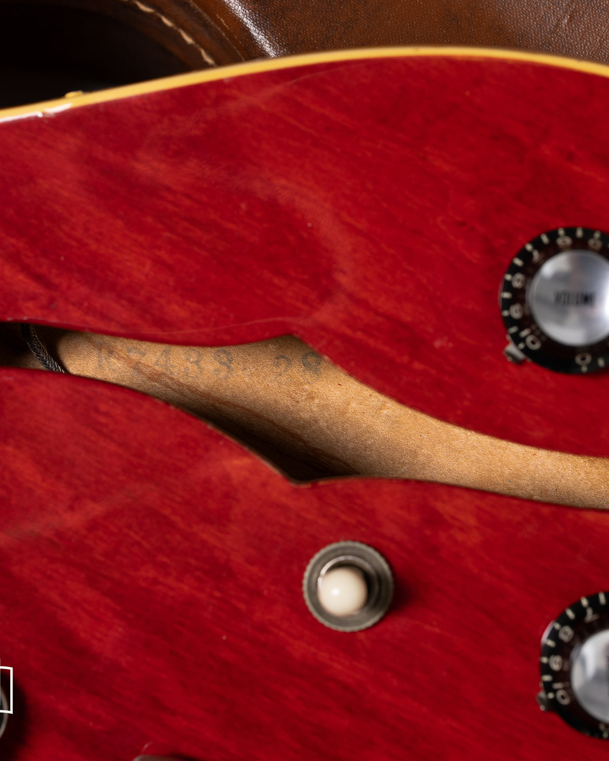 Factory Order Number R7433 observed through the treble side F hole