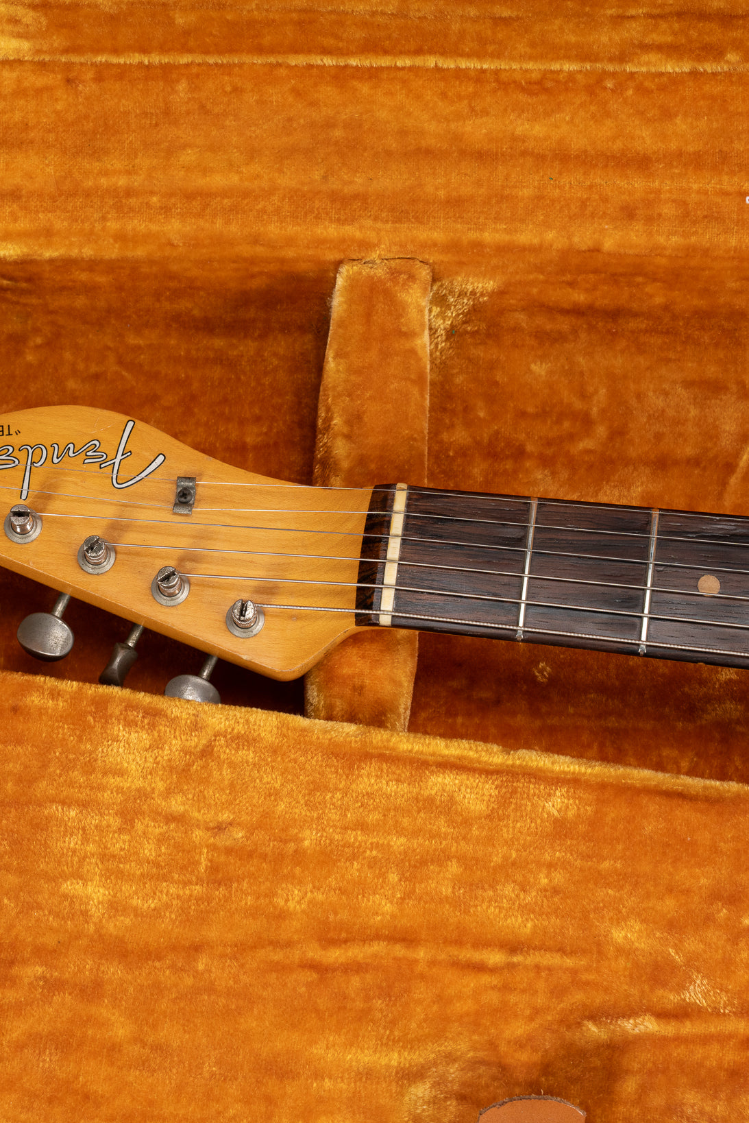 Olympic White 1960 Fender Telecaster Headstock in original case