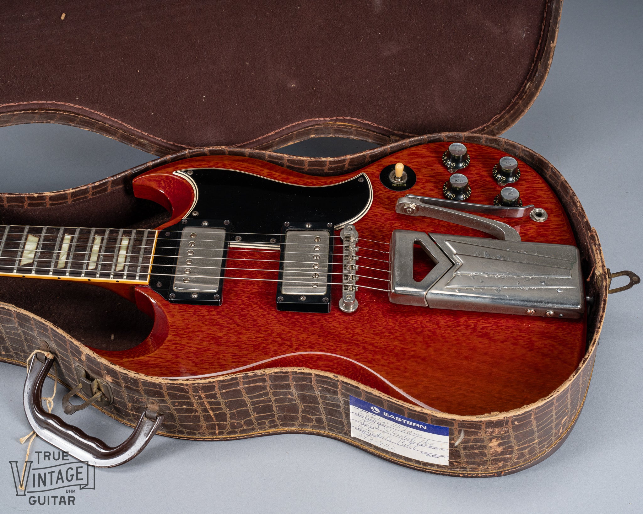 Front of 1961 Gibson Les Paul Standard Cherry in Original Case