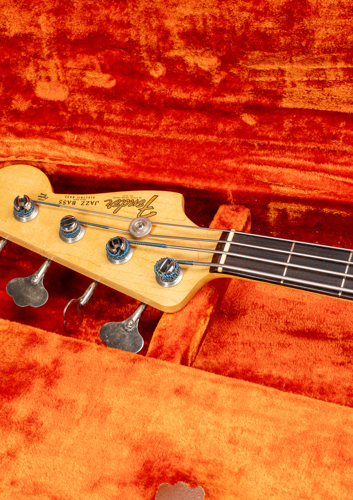 1962 Fender Jazz Bass custom color black custom color guitar headstock and neck in original case