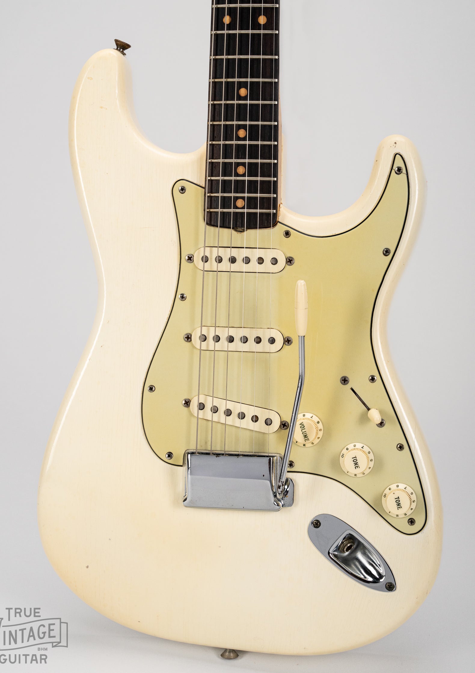 Body of 1962 Fender Stratocaster Olympic White guitar