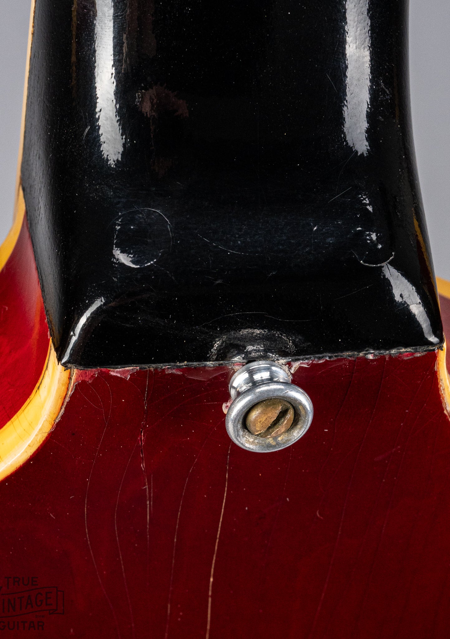 Gibson 1963 ES-335 Cherry red guitar neck heel