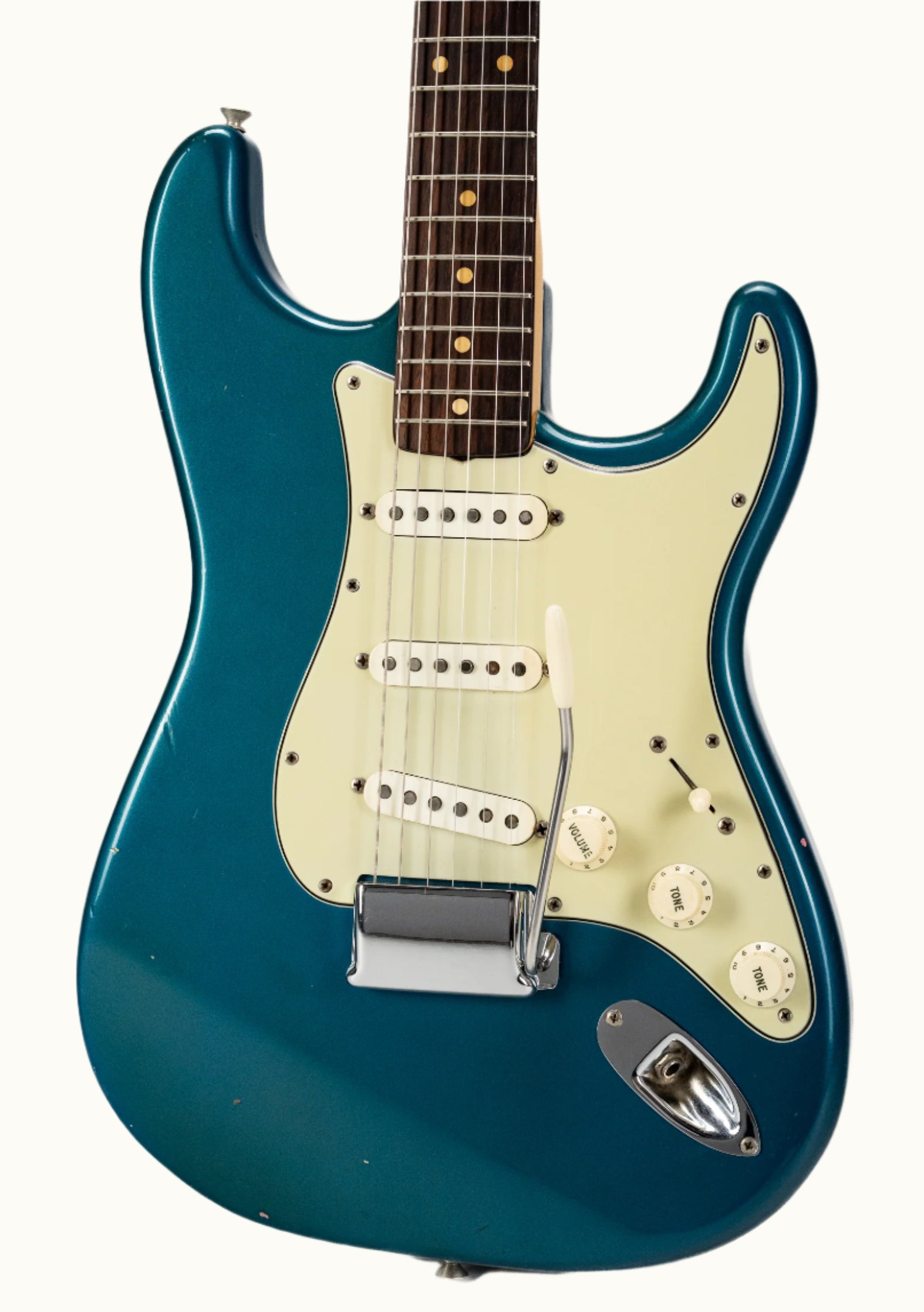 Body of 1963 Fender Stratocaster Lake Placid Blue Metallic