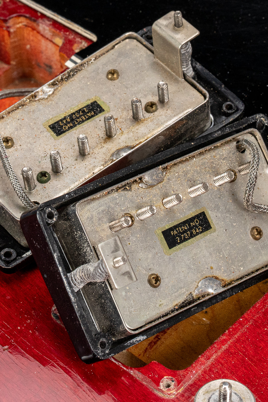 Gibson 1963 ES-335 Cherry red guitar patent number pickups