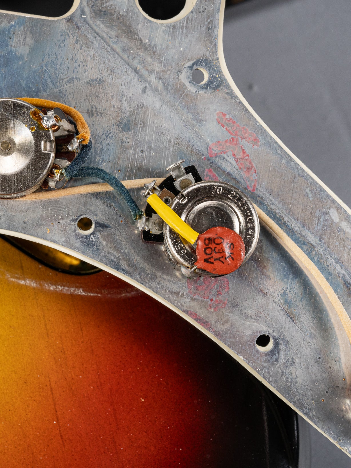 1965 Fender Jazzmaster sunburst guitar pots and pot codes