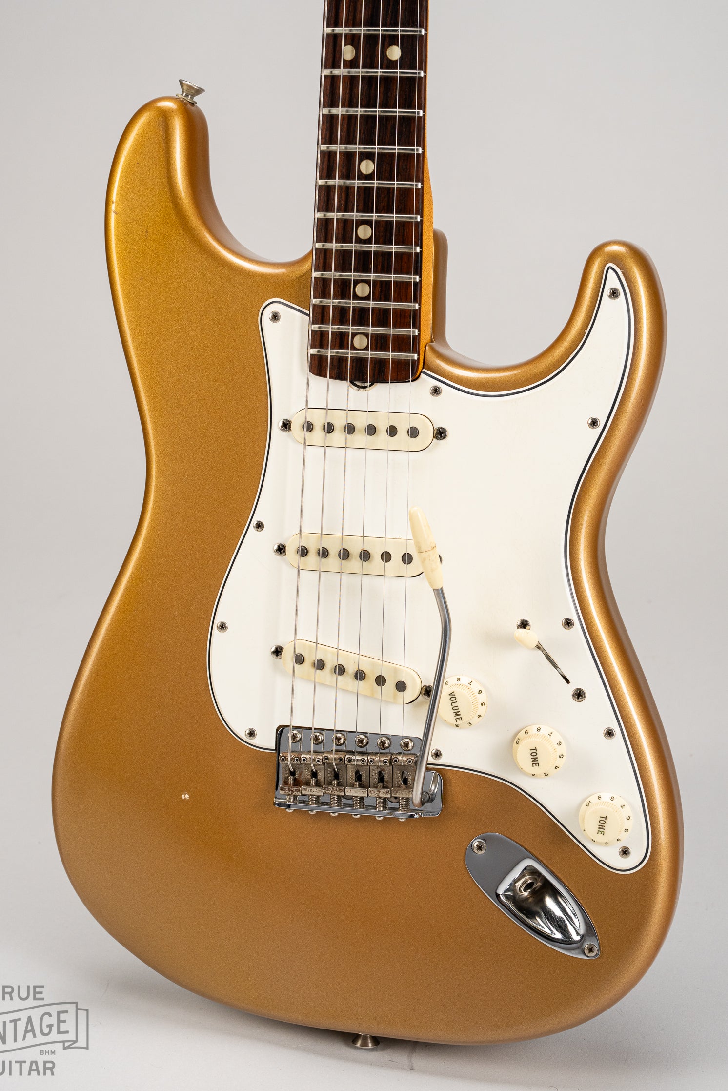 Body of 1965 Fender Stratocaster gold