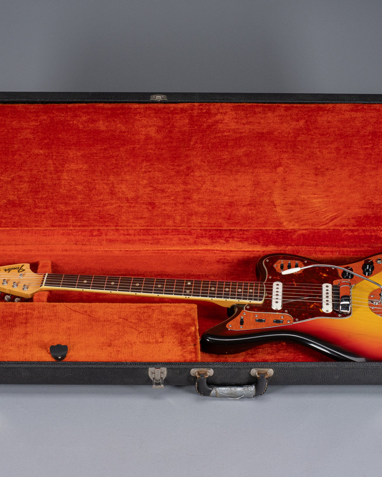 1965 Fender Jaguar Sunburst full guitar original CBS hardshell case
