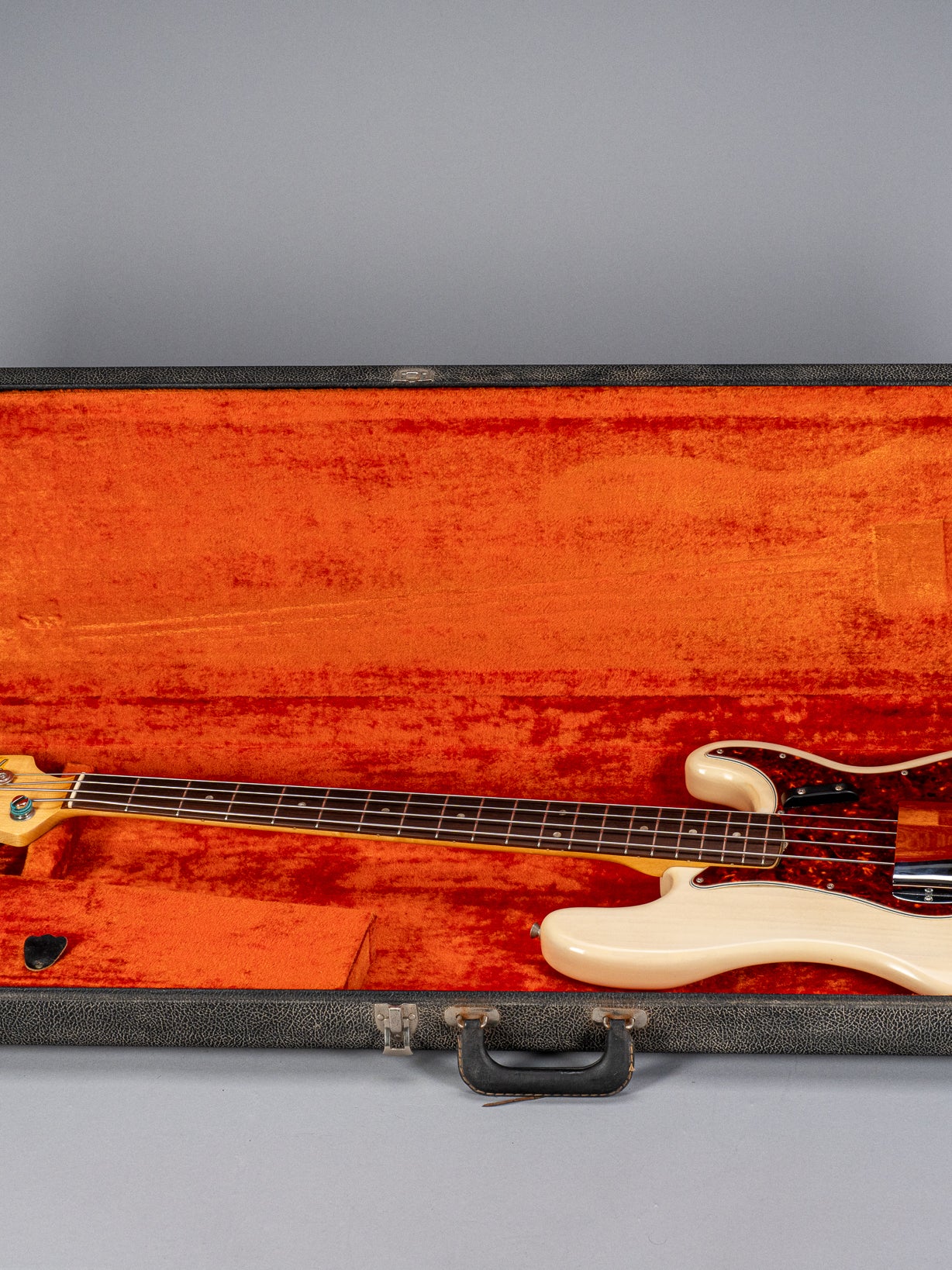 1966 Fender Precision Bass Blond in original case