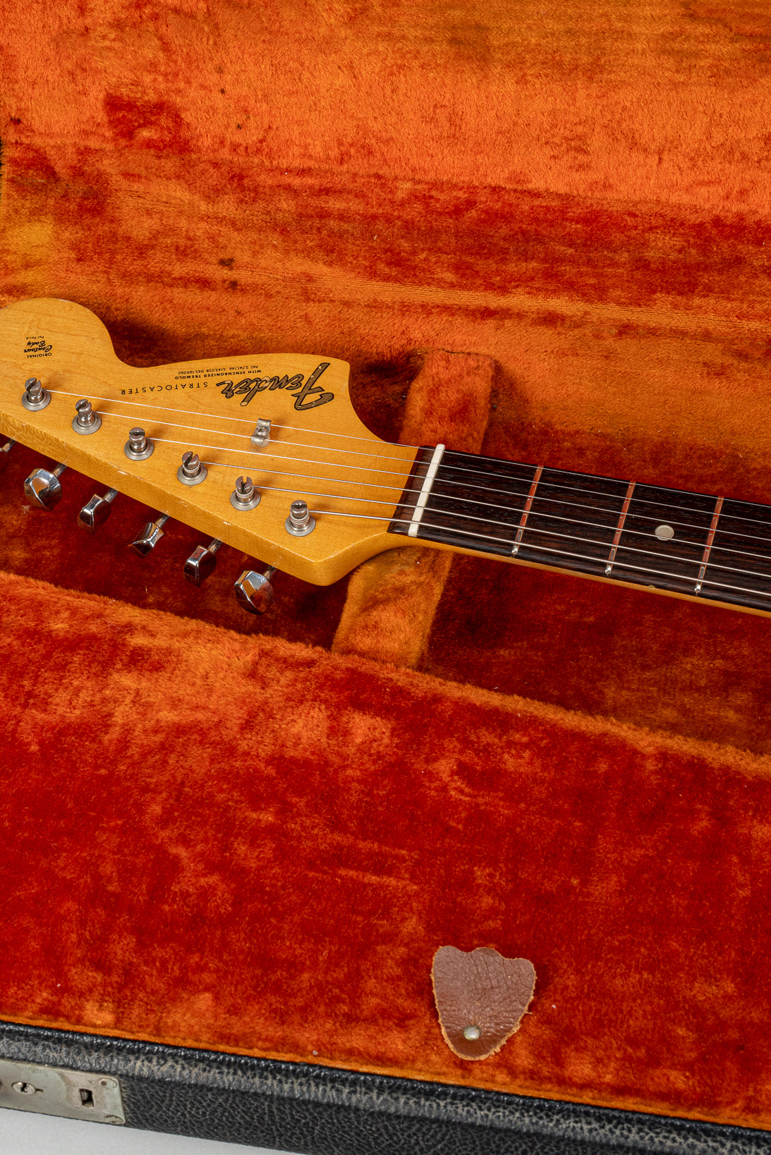 1967 fender Stratocaster Sunburst guitar tortoise shell headstock in original case